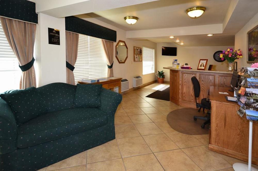 Trailside Inn Alturas Interior photo