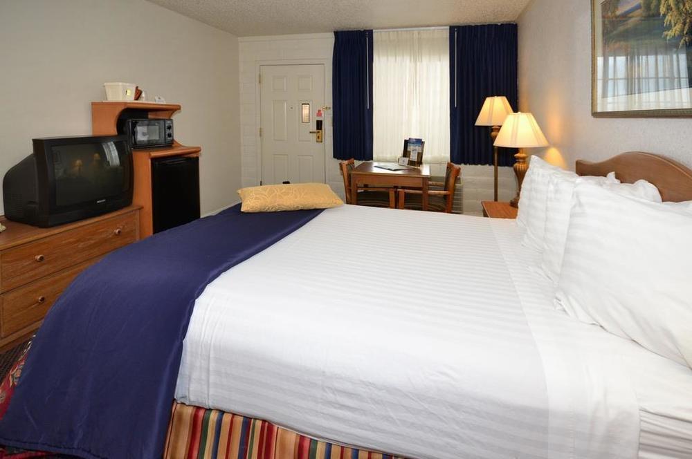 Trailside Inn Alturas Room photo