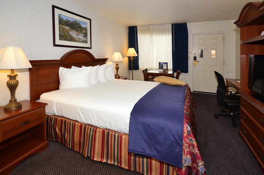 Trailside Inn Alturas Room photo